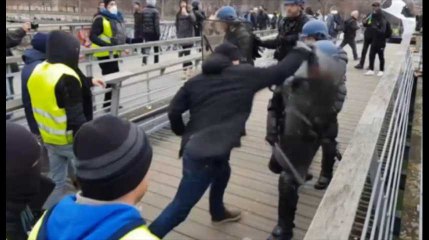 Christophe Dettinger, l'ex-boxeur qui a frappé deux gendarmes a été arrêté