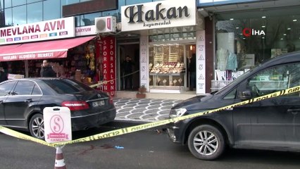 Altın taşıyan toptancıyı soyamayınca silahla vurdular