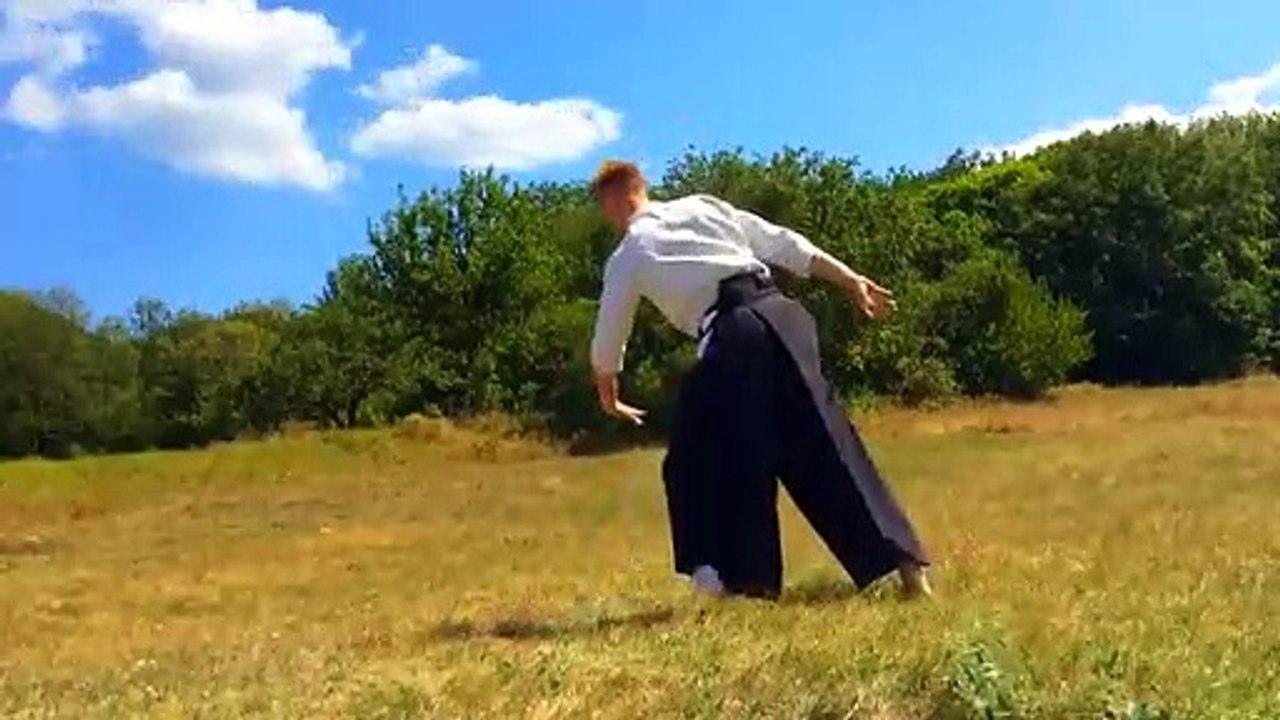 Cách té nổ trong aikido dễ dàng