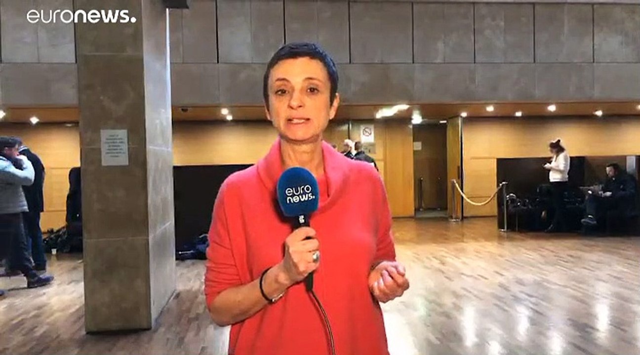 Pedofilia: arcebispo francês no banco dos réus