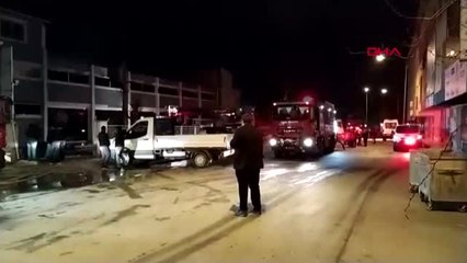 İzmir'de Fabrika Yangını