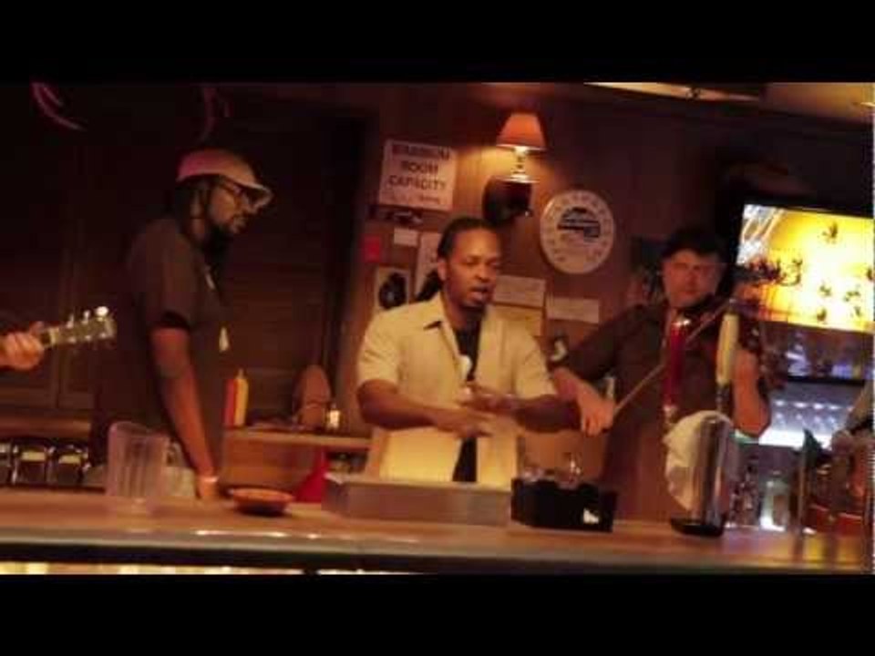 Gangstagrass meets Boyd - on set at Justified