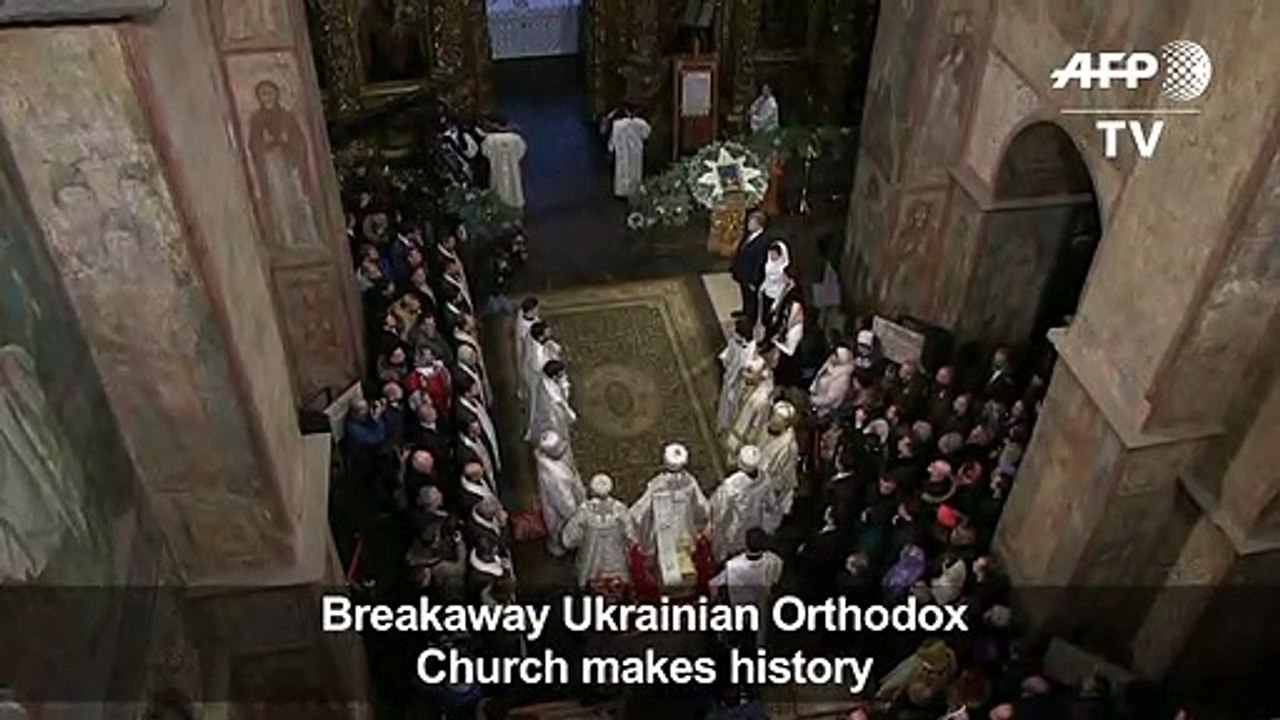 Ukraine's newly independent church holds historic first service