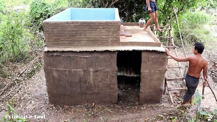 Building Amazing Pool For Swimming