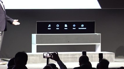 LG전자, CES 롤러블 TV 첫 공개...신기술 격돌 / YTN