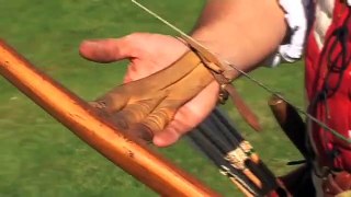 How to shoot the English Longbow