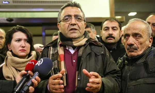 Eren Erdem hakkında yakalama kararı