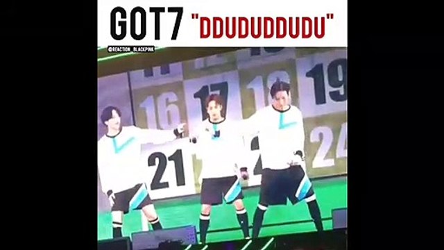GOT7 DANCING TO BLACKPINK DUDUDUDU