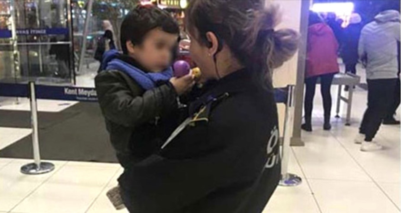 Çocuğunu AVM'ye Bırakarak Terk Eden Annenin, Çocuğunu Daha Önce de Çocuk Esirgeme Kurumuna Bıraktığı Öğrenildi
