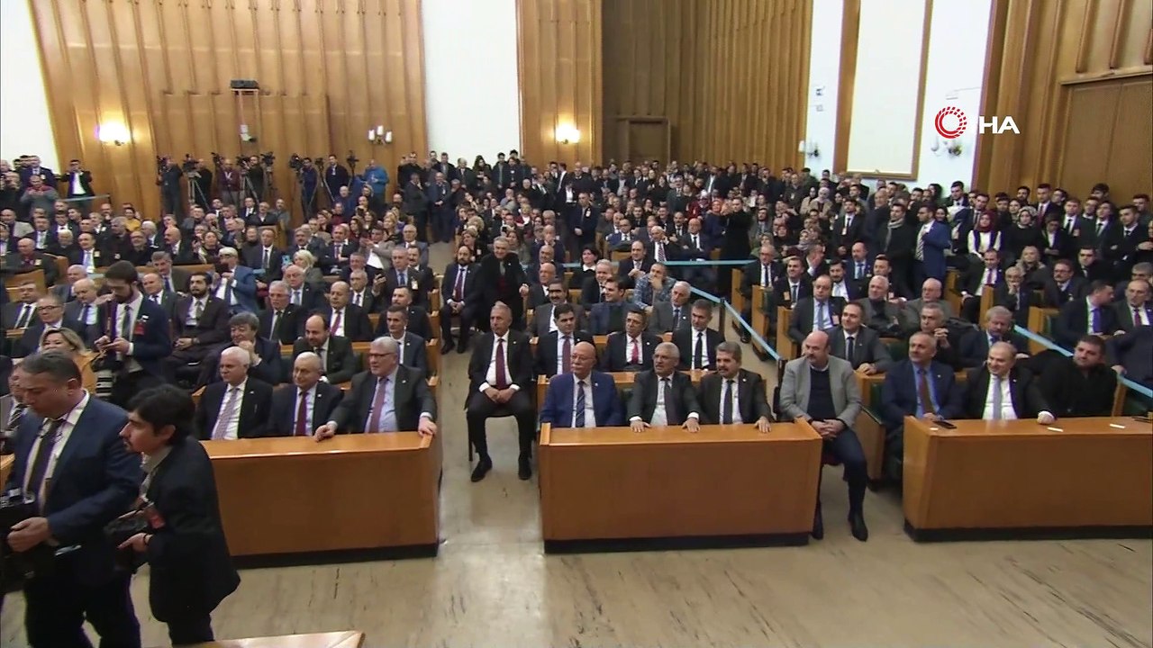 Meral Akşener: “ Suriye ve Irak’ta Türk milletinin bekasına göz diken kim varsa, ordumuz girsin ve gereğini yapsın'