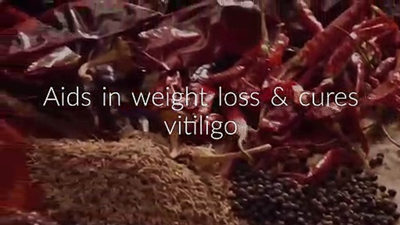 Vajraayu Online Ayurvedic Store - A pinch of black pepper added to any recipe works as more than just