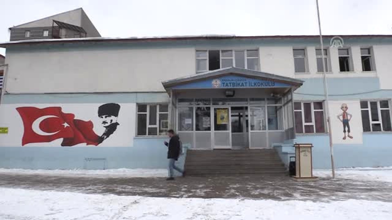 Beşiktaş'tan Erzurumlu Öğrencilere Karne Hediyesi