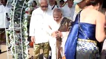 100-year-old man marries 96-year-old bride