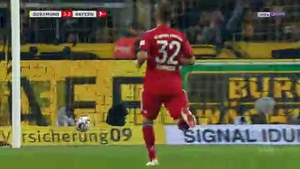 Bundesliga - Plea, Reus, Hazard... Découvrez notre équipe type à mi-saison !