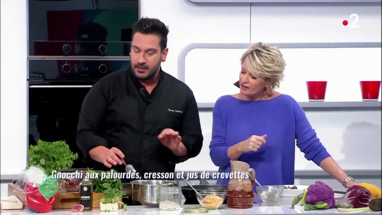 Denny Imbroisi dans l'émission "C'est au programme" le Mardi 08 Janvier sur France 2