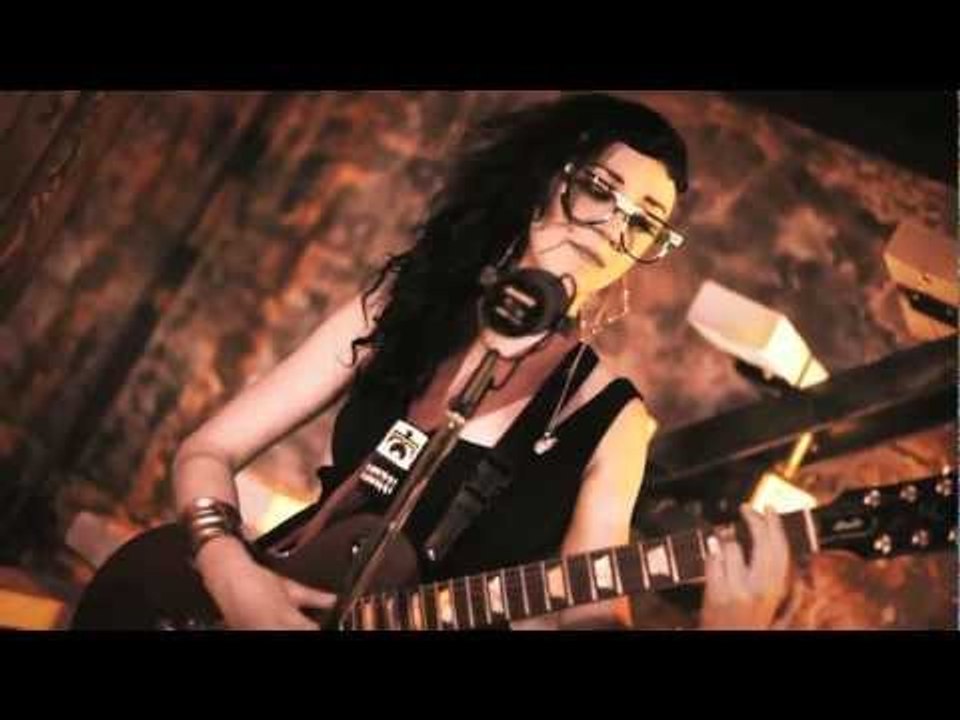 HighBreedMusic Throwbacks: Nai Palm of Hiatus Kaiyote - Malika