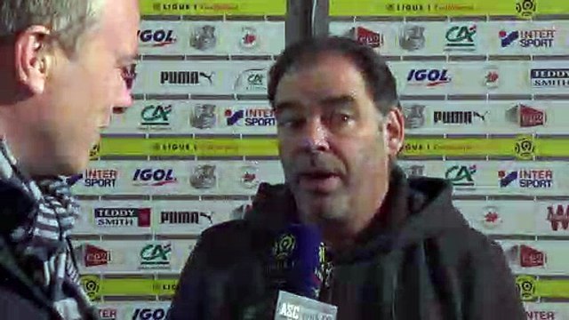 Après le match Amiens SC - SCO d'Angers, Stéphane Moulin