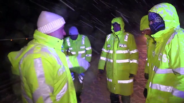 Erzincan-Gümüşhane kara yolu ulaşıma kapandı - ERZİNCAN