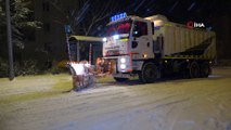Nevşehir’de karla mücadele çalışmaları aralıksız sürüyor