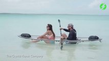 Un kayak transparent pour voir au fond de l'eau... magique