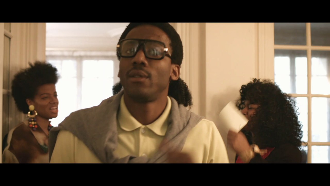 plus ou moins 450 000 fRANCS CFA