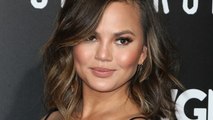 Chrissy Teigen Is Using Twitter To Help Us Save The Bees