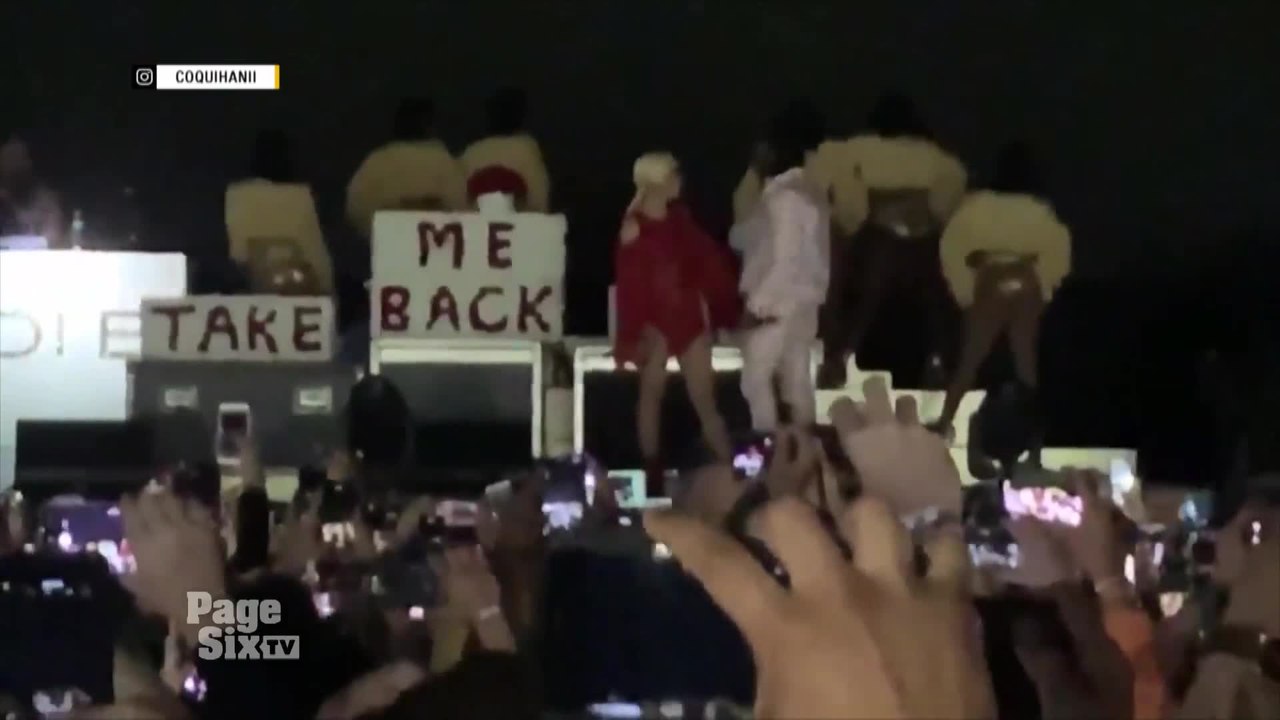 @OffsetYRN crashed @iamcardib's latest performance, and wants her back! Watch #PageSixTV to see her reaction, including deets on if she will ever get back together with Offset!