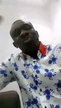 Pape Diouf à Wally Seck je ne suis pas un trafiquant de faux billets, ni de voiture...