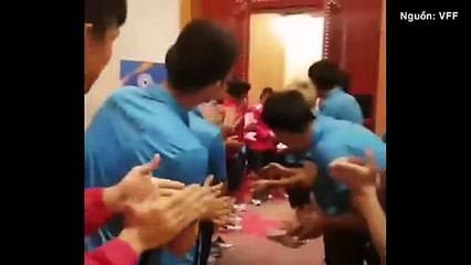 Đội tuyển Việt Nam chia tay Đinh Thanh Bình