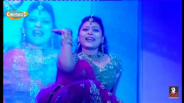 Disha Patel Dance on Cinemagic Red Carpet Award | Gujarati Film Award | CMW Gujarati
