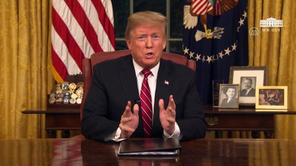 Trump hükümetin kapanmasından Demokratları sorumlu tuttu - WASHINGTON