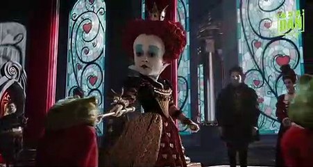 Helena Bonham Carter đóng vai phản diện trong James Bond