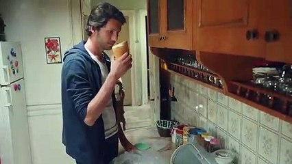 Emre Amerika'dan döndü - Gülümse Yeter 7. Bölüm