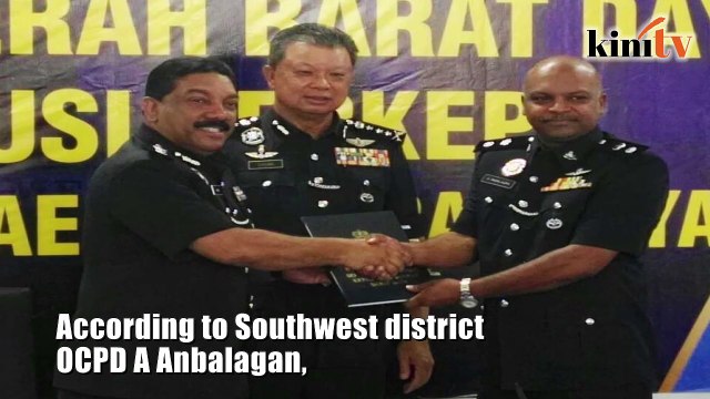 Cops looking for man who slapped mini-mart staff