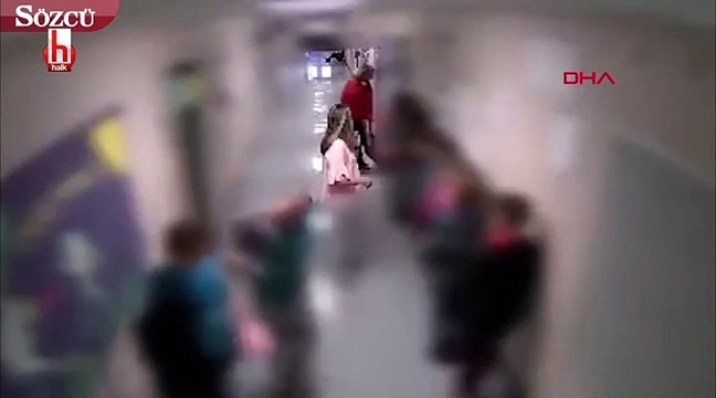 Dünyayı ayağa kaldıran görüntü! Otizmli öğrenciyi yerlerde sürükledi