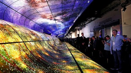 CES: Biegsame Tablets und tanzende Roboter