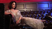 Sandeepa Dhar Goes Glittering In Retro Style For Photoshoot