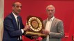 Didier Deschamps, prix du meilleur entraîneur de l’année par le quotidien algérien 