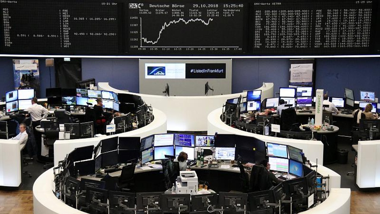 Trade deal optimism lifts European shares further as auto, tech rally