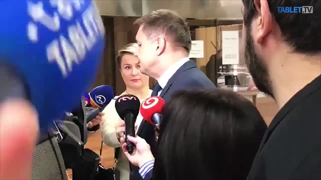 ZÁZNAM: Brífing ministra financií SR Petra Kažimíra