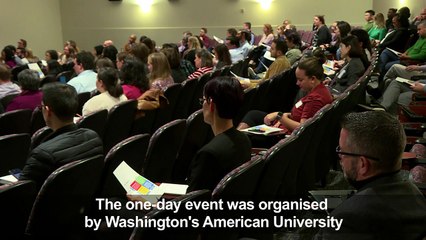 Bored, stressed, US workers hit by shutdown head back to school