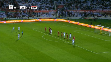 Groupe F - Le joli coup franc du capitaine ouzbek Ahmedov