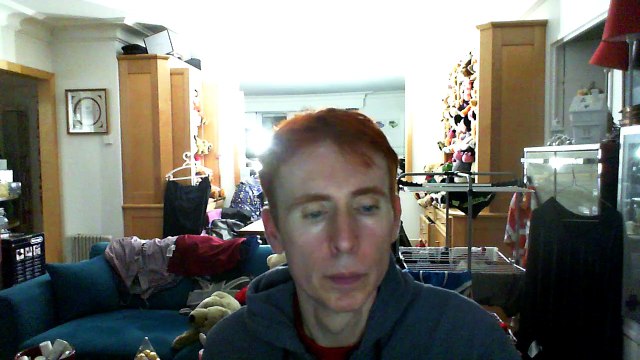 Wiwi égratigne entrégate de Luis Miguel