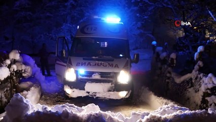 85 yaşındaki hastayı 5 saatlik çalışma sonucu hastaneye ulaştırıldı