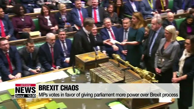 UK MPs give PM May 3 days to table plan B if she loses Brexit vote