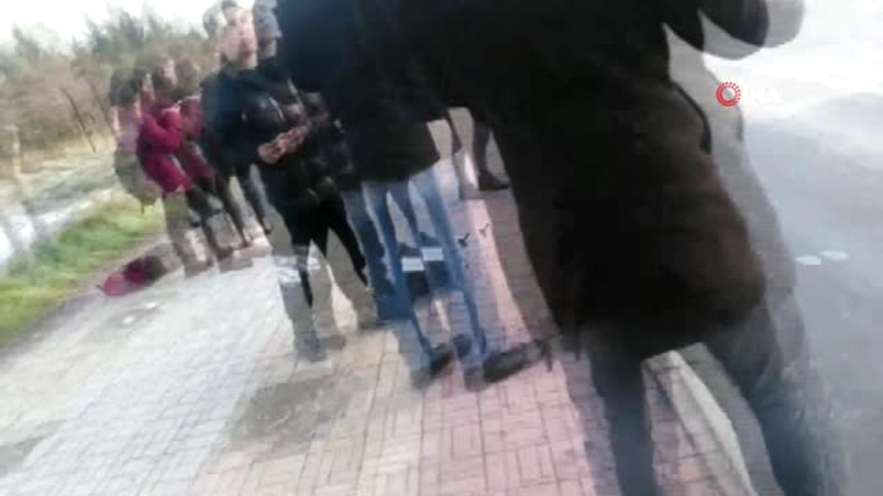 Öğrenci Servisi Halk Otobüsüne Çarpıştı: 8 Yaralı