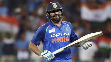 Télécharger la video: India Vs Australia 1st ODI: Rohit Sharma to break these records during ODI series | वनइंडिया हिंदी