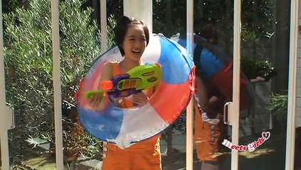 Young Gangan No. 23 Sayashi Riho·Kudo Haruka·Ikuta Erina·Iikubo Haruna (2012.12.07)