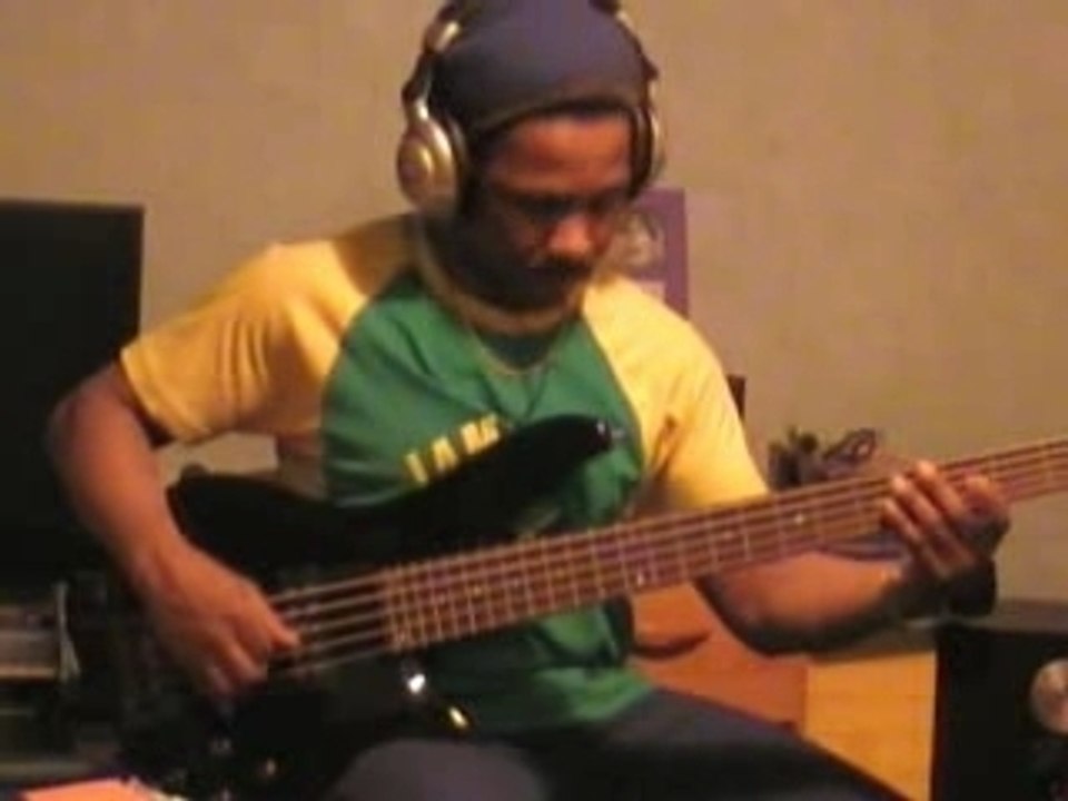 HOW TO PLAY BASS TSAPIKA