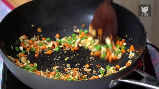 Chicken Hot & Sour Soup Recipe - Restaurant Style Chicken Soup - Winter Special - Tarika